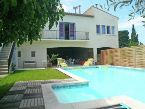 Отель house with private swimming pool close to Narbonne  Талеран